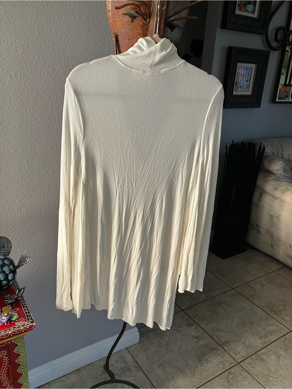 Free People Cream Color Uptown Choker Asymmetrical Tunic Top NWT XS - Picture 6 of 8